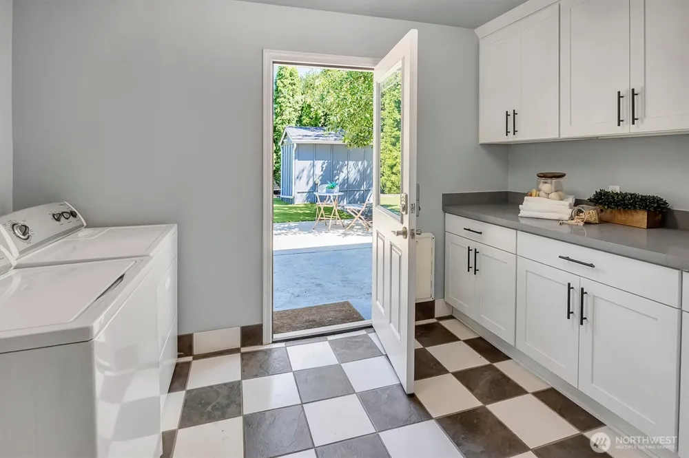 11918 NE 159th Street Bothell, WA 98011