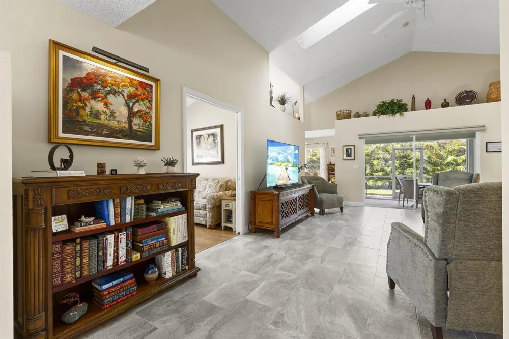 4310 SE SCOTLAND CAY WAY Stuart, FL 34997