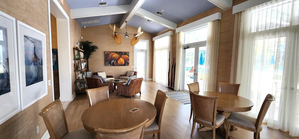 542 Bay Colony Drive #542 Juno Beach, FL 33408