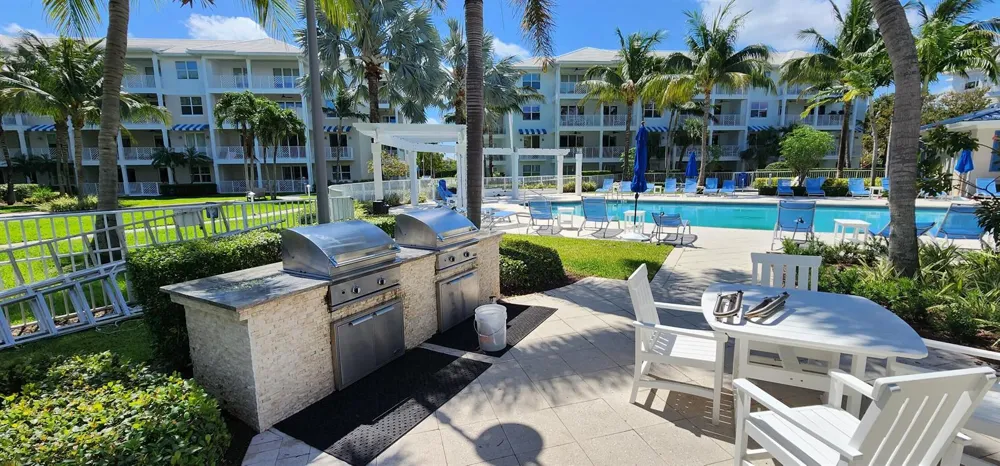 542 Bay Colony Drive #542 Juno Beach, FL 33408