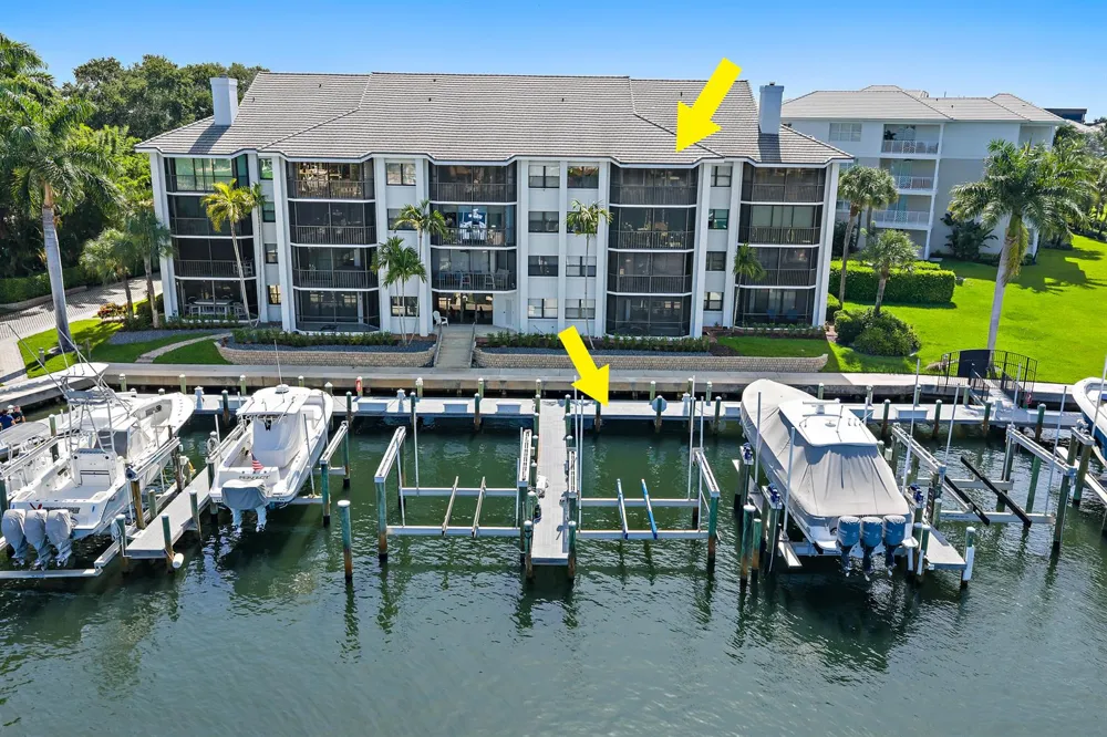 542 Bay Colony Drive #542 Juno Beach, FL 33408