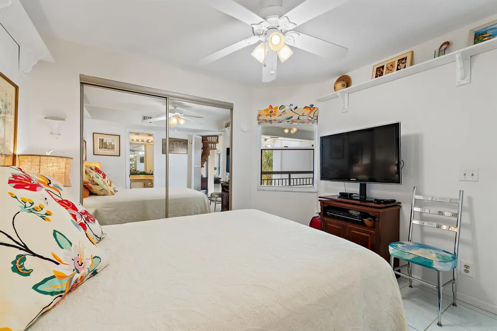 542 Bay Colony Drive #542 Juno Beach, FL 33408