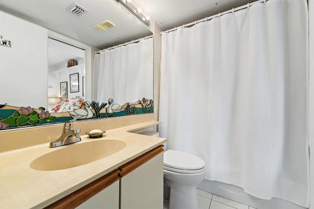 542 Bay Colony Drive #542 Juno Beach, FL 33408