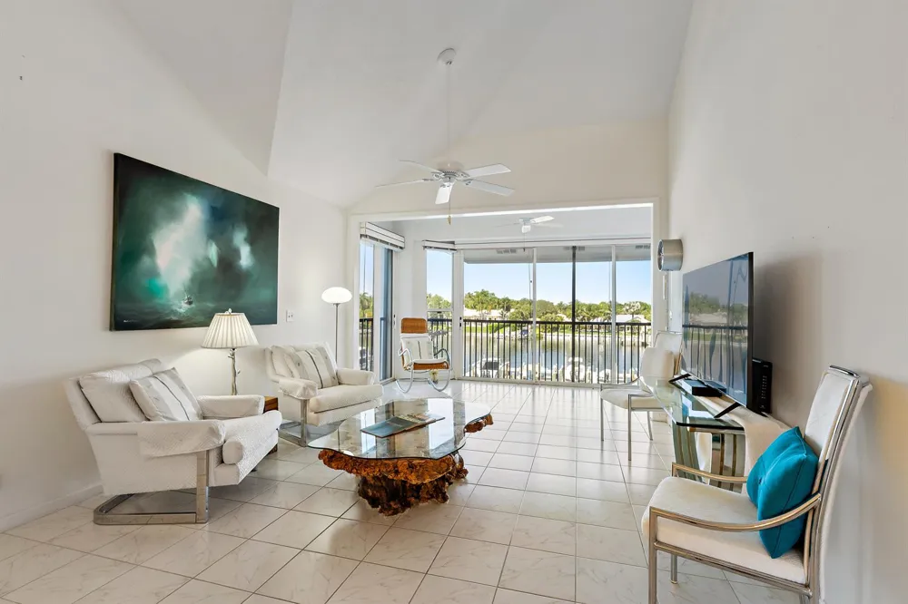 542 Bay Colony Drive #542 Juno Beach, FL 33408