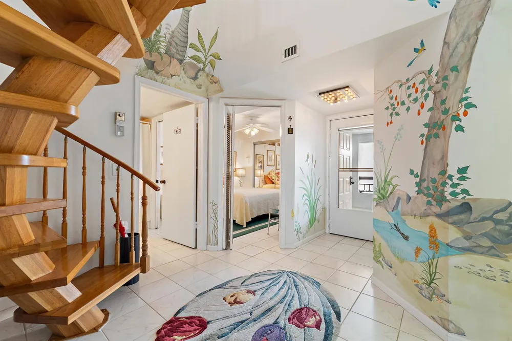 542 Bay Colony Drive #542 Juno Beach, FL 33408