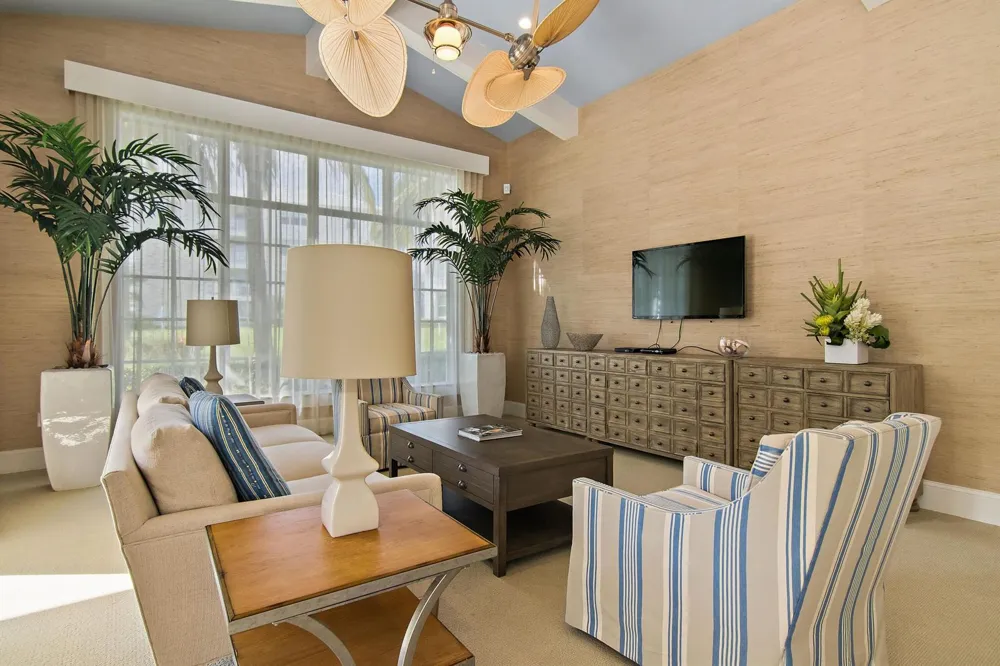 542 Bay Colony Drive #542 Juno Beach, FL 33408
