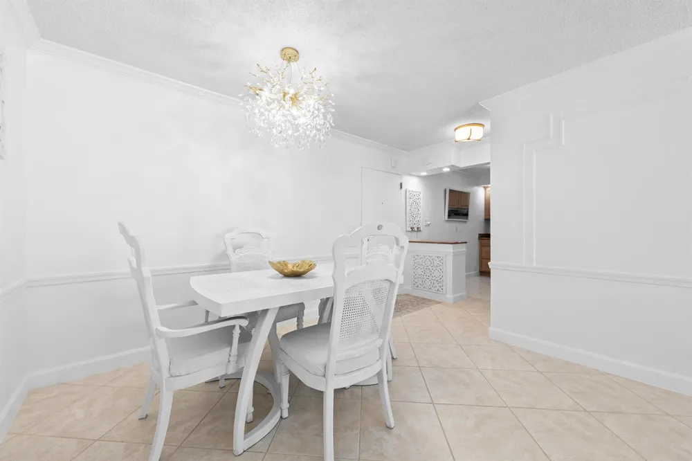 4505 S Ocean Boulevard #103 Highland Beach, FL 33487