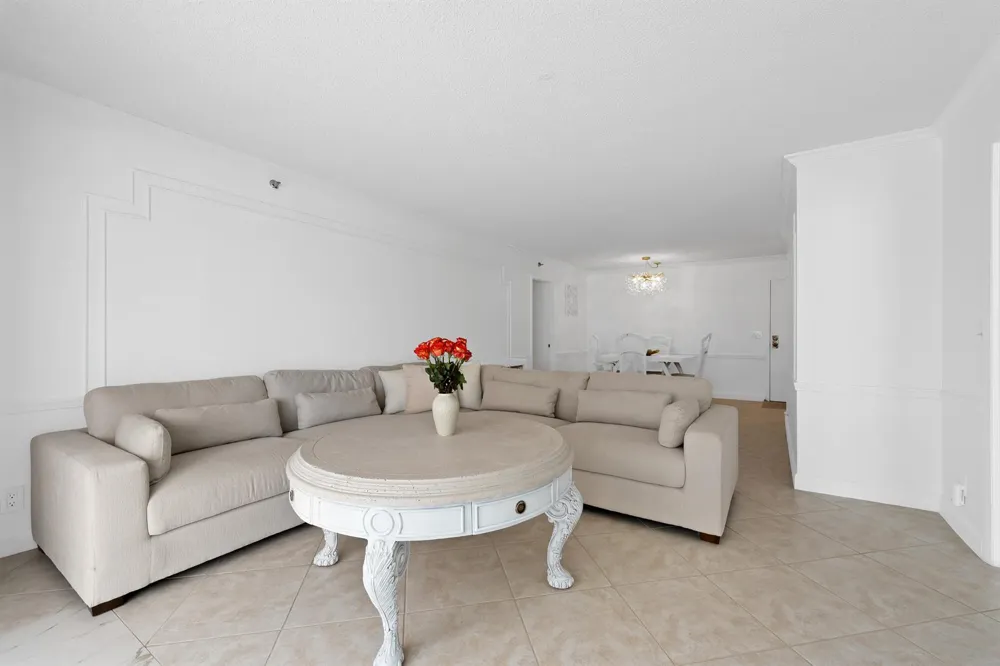 4505 S Ocean Boulevard #103 Highland Beach, FL 33487
