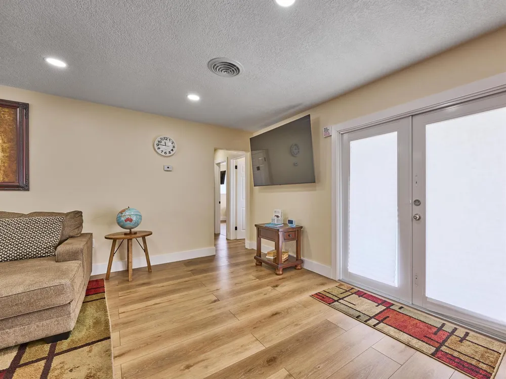 19615 NW 14th Avenue Miami, FL 33169