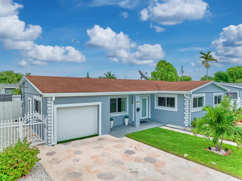 19615 NW 14th Avenue Miami, FL 33169