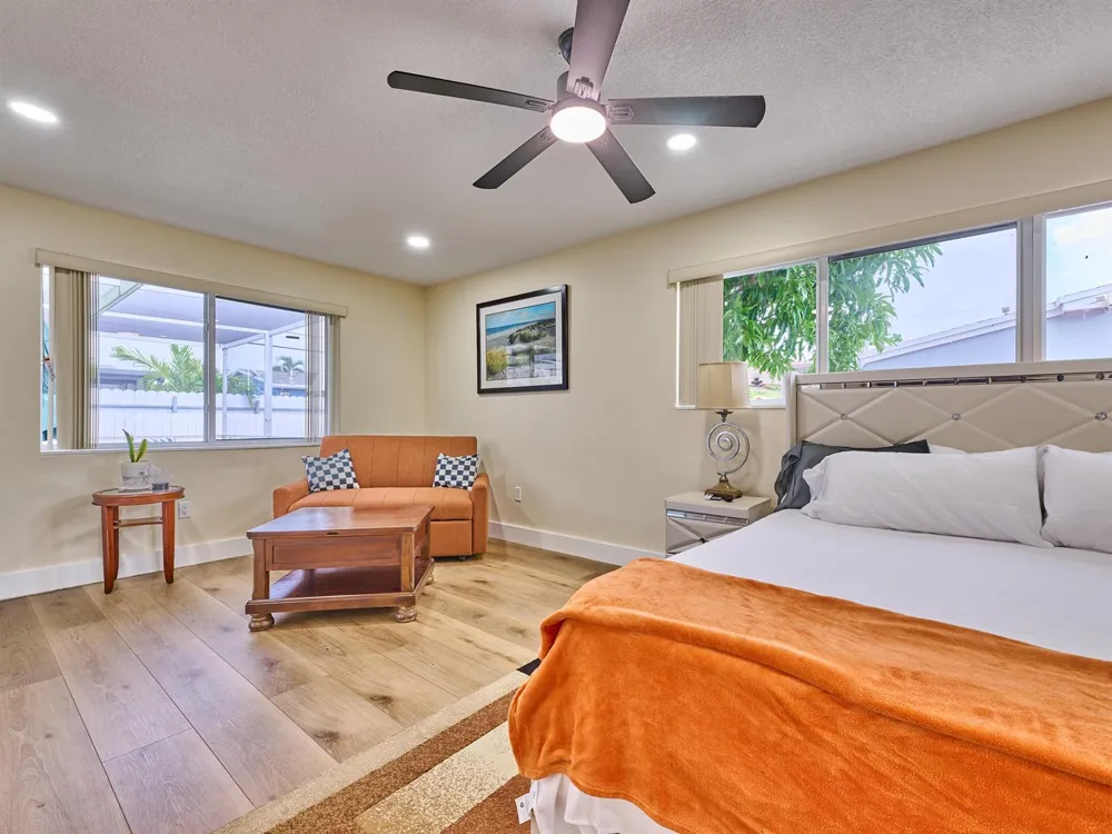 19615 NW 14th Avenue Miami, FL 33169