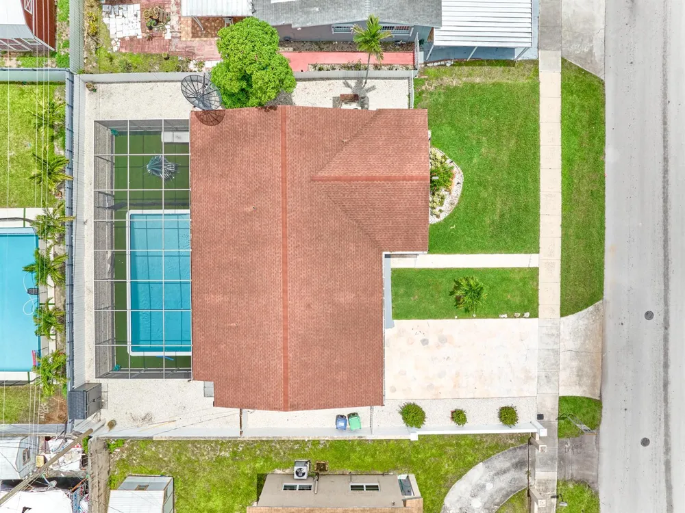 19615 NW 14th Avenue Miami, FL 33169