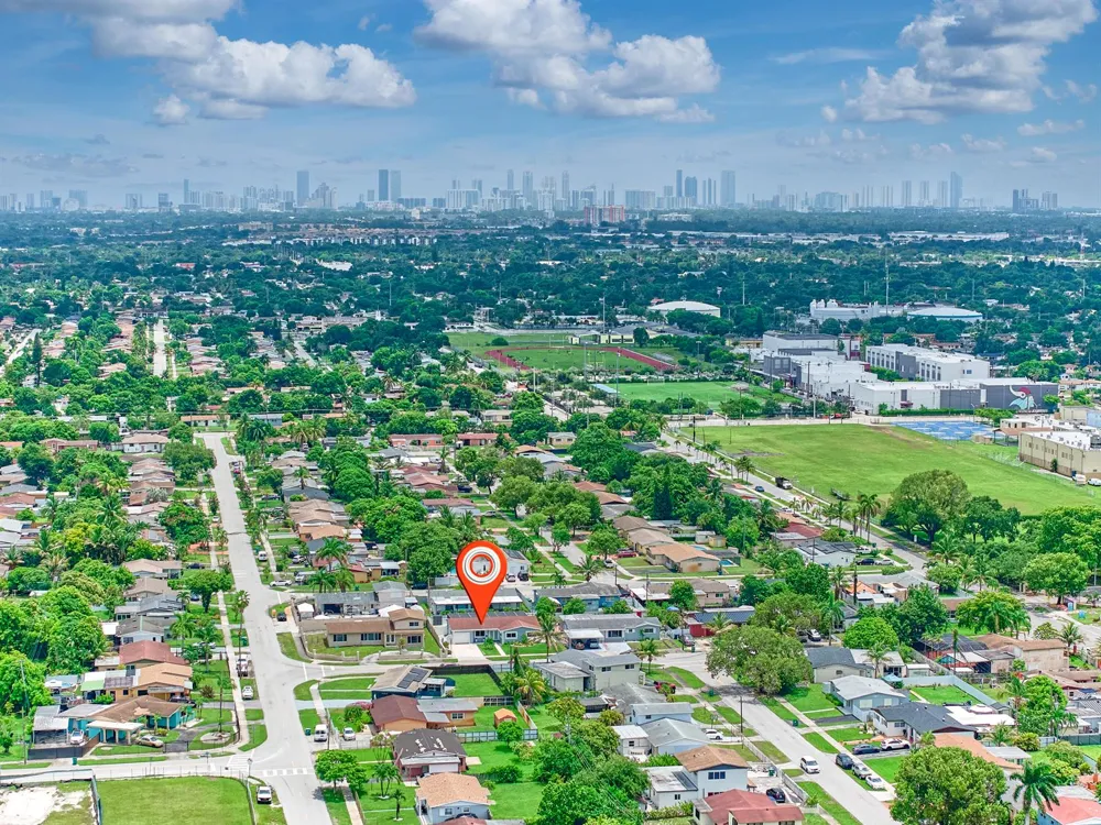 19615 NW 14th Avenue Miami, FL 33169