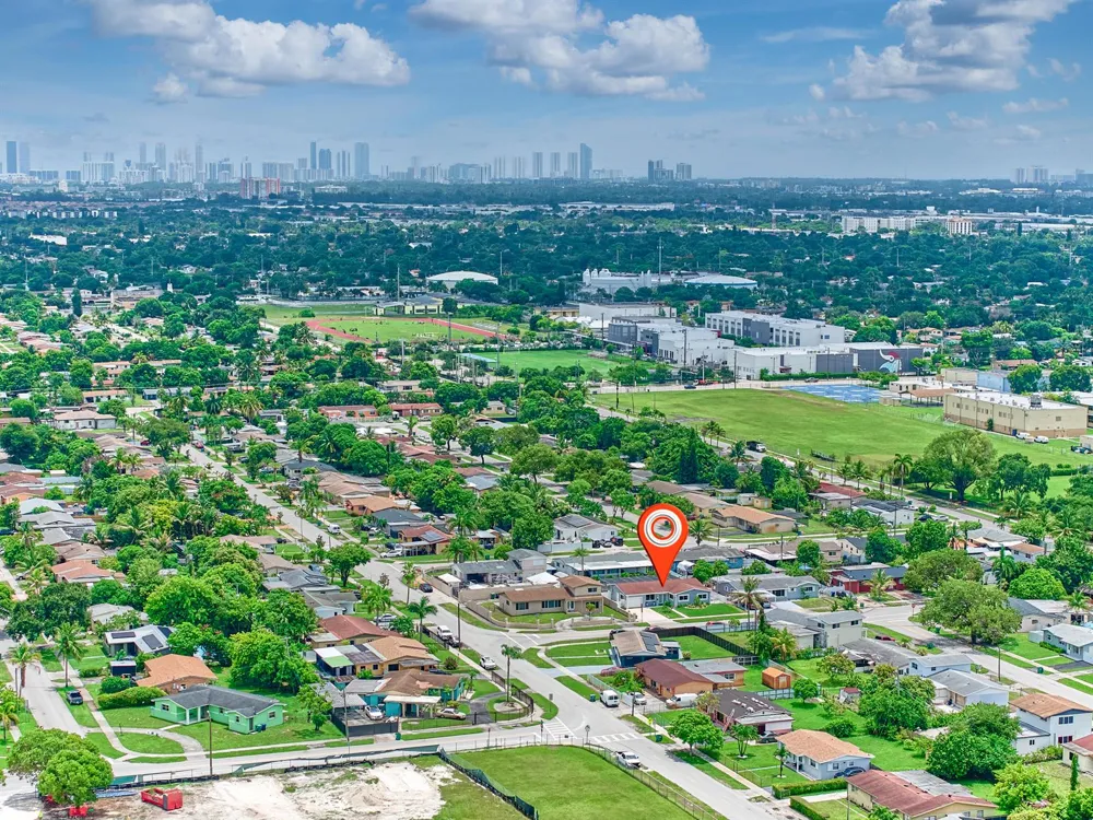 19615 NW 14th Avenue Miami, FL 33169