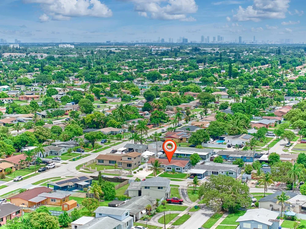 19615 NW 14th Avenue Miami, FL 33169