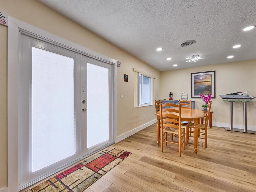 19615 NW 14th Avenue Miami, FL 33169