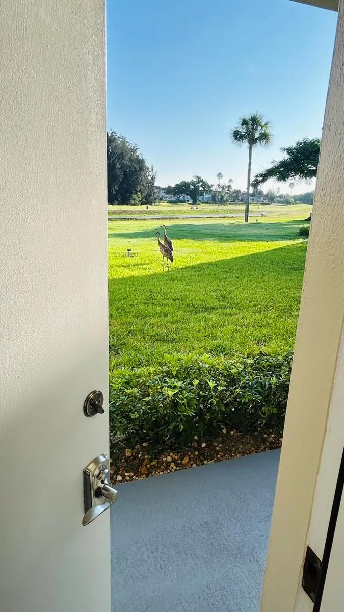 40 WOODLAND DRIVE #105 Vero Beach, FL 32962
