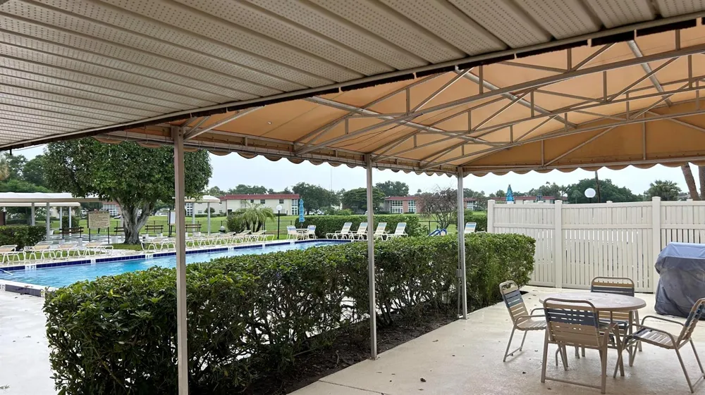 40 WOODLAND DRIVE #105 Vero Beach, FL 32962