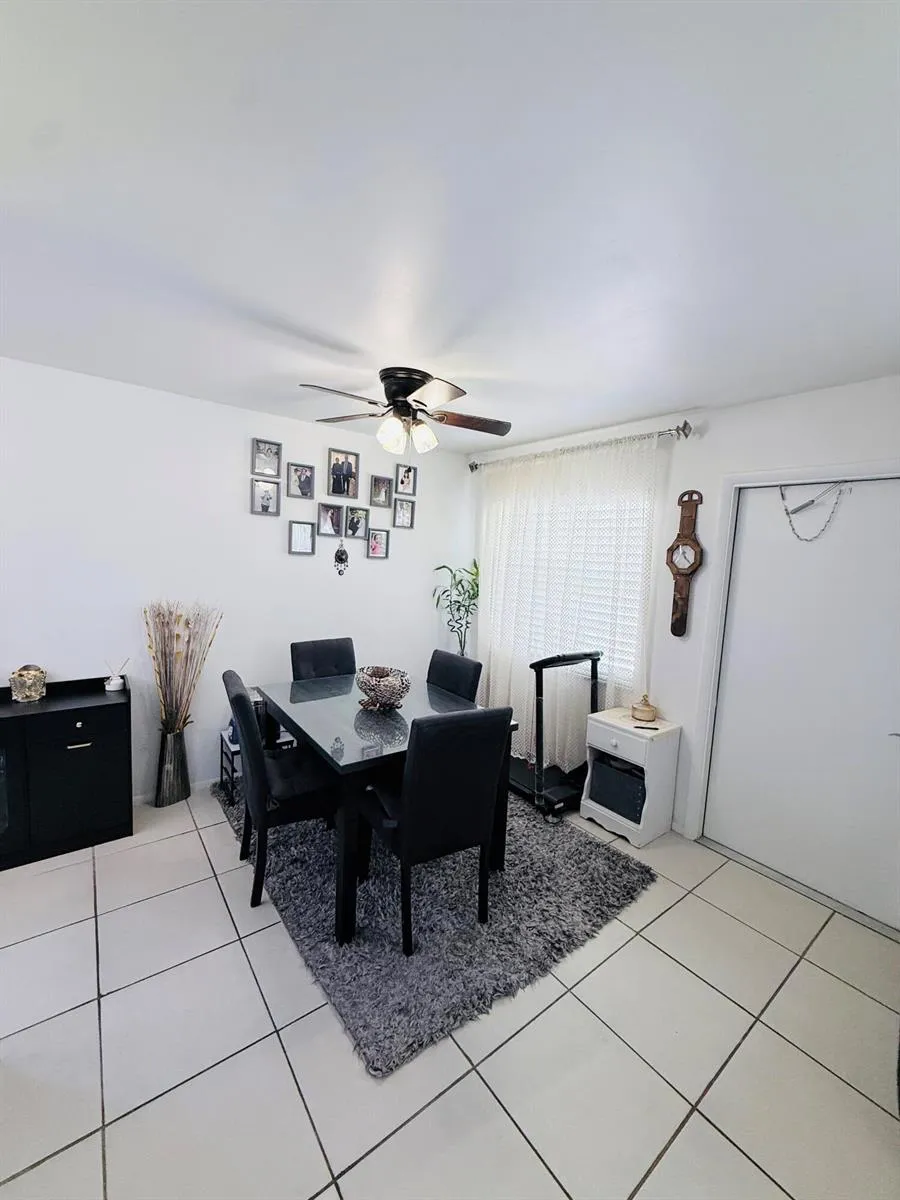 40 WOODLAND DRIVE #105 Vero Beach, FL 32962