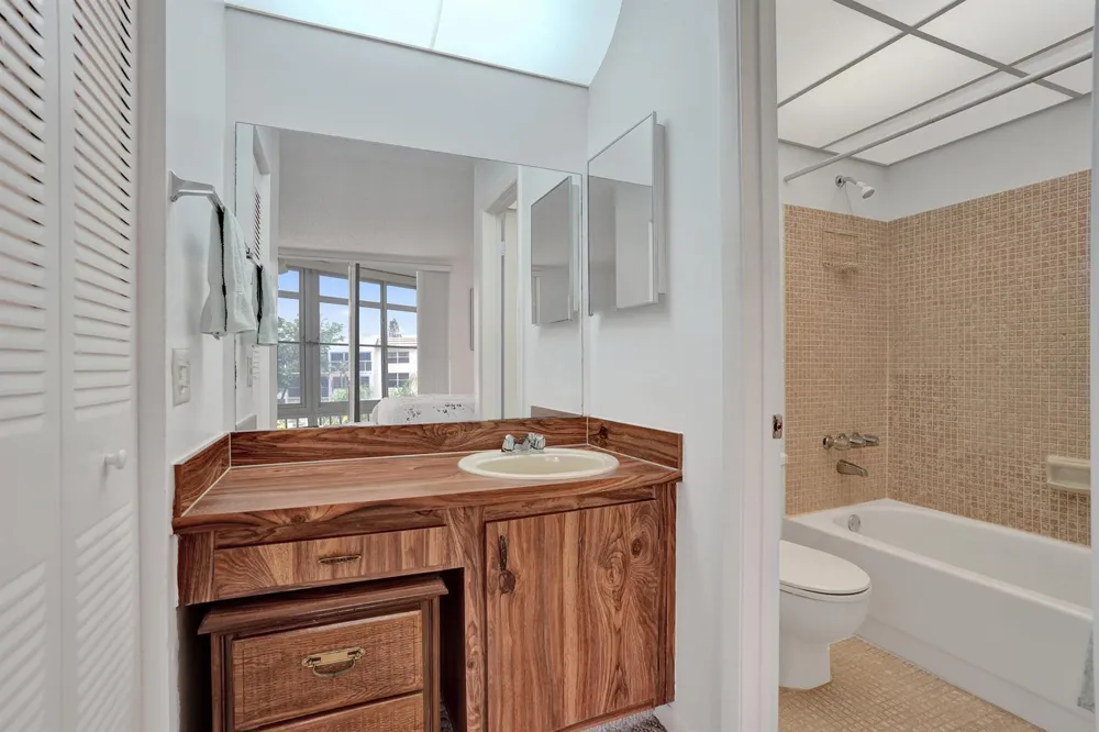 6850 Royal Palm Boulevard #202G Margate, FL 33063