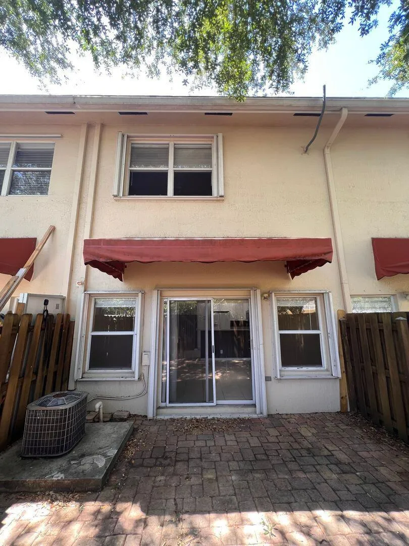 3361 NW 29TH COURT Lauderdale Lakes, FL 33311