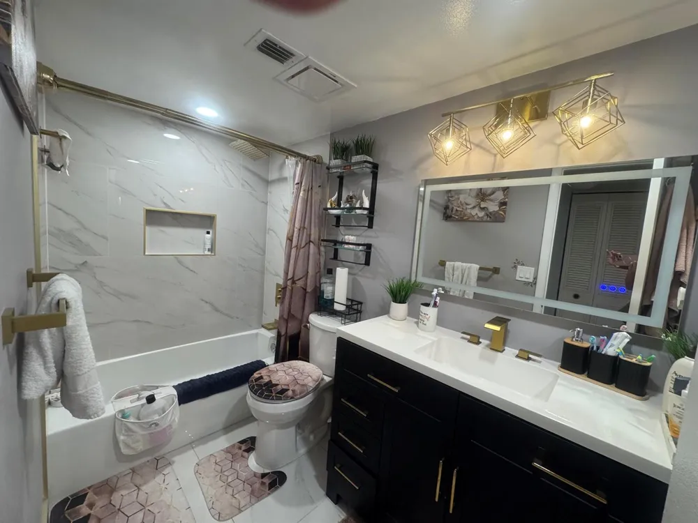 6575 W OAKLAND PARK BOULEVARD #402 Lauderhill, FL 33313