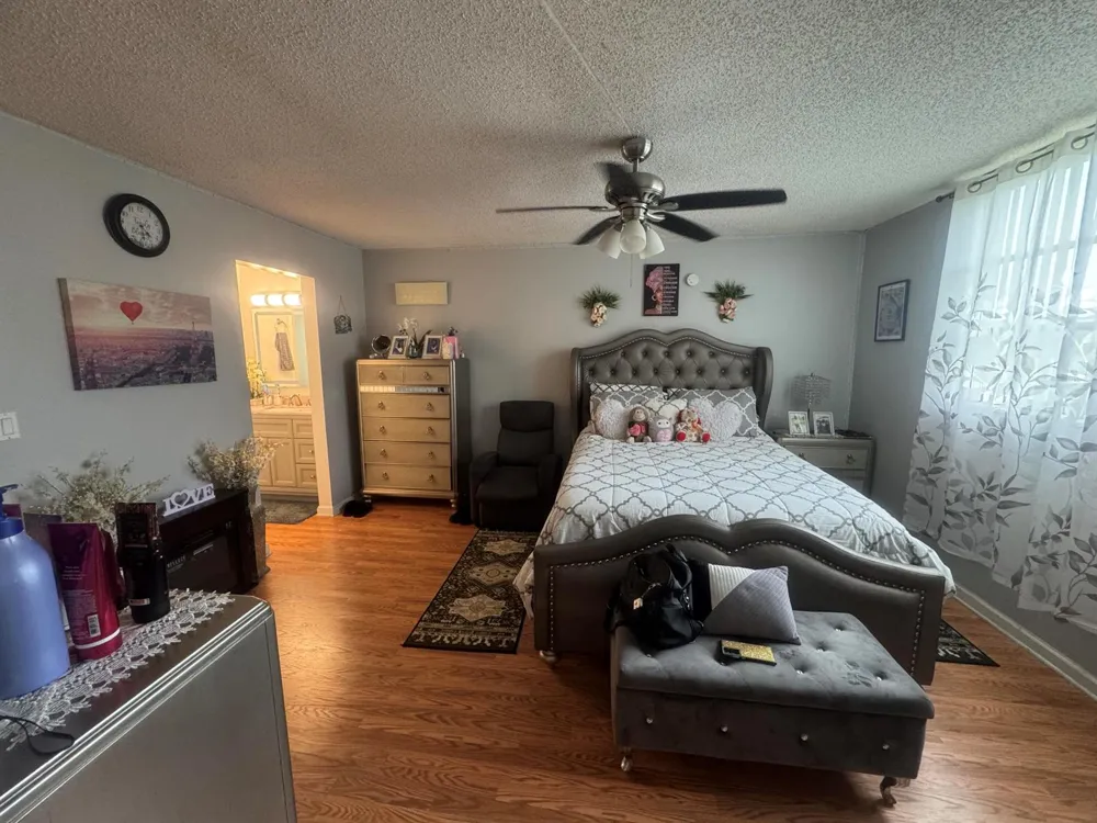 6575 W OAKLAND PARK BOULEVARD #402 Lauderhill, FL 33313