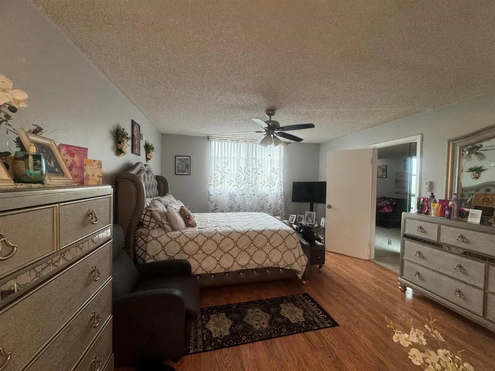 6575 W OAKLAND PARK BOULEVARD #402 Lauderhill, FL 33313