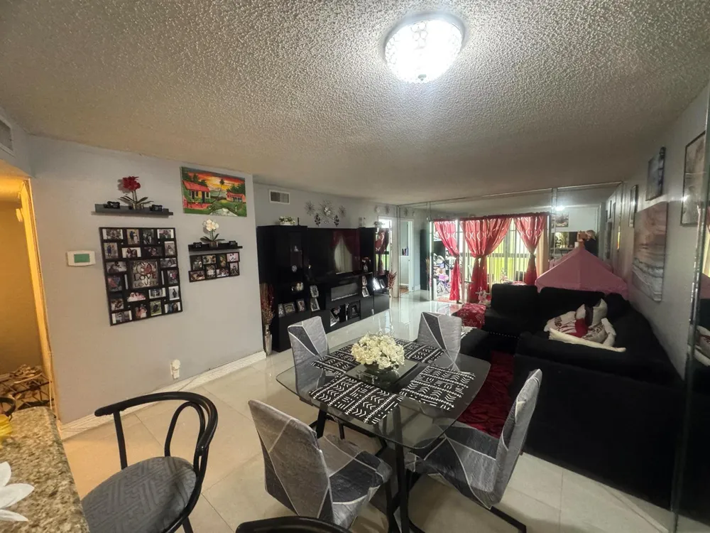 6575 W OAKLAND PARK BOULEVARD #402 Lauderhill, FL 33313