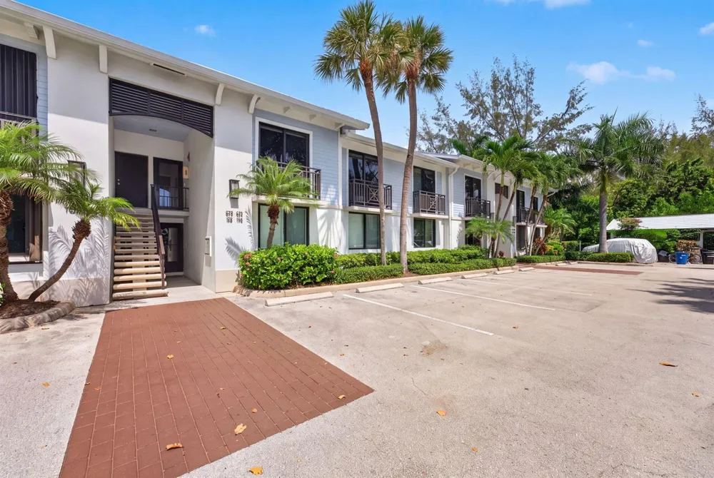 1555 S OCEAN LANE #274 Fort Lauderdale, FL 33316