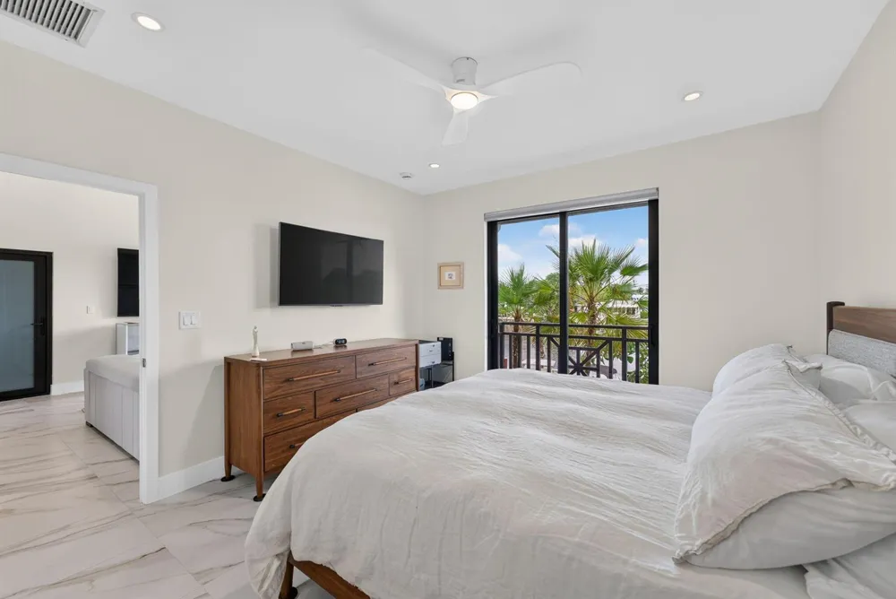 1555 S OCEAN LANE #274 Fort Lauderdale, FL 33316