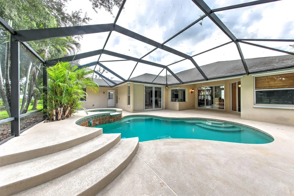 2108 Winding Creek Lane Fort Pierce, FL 34981