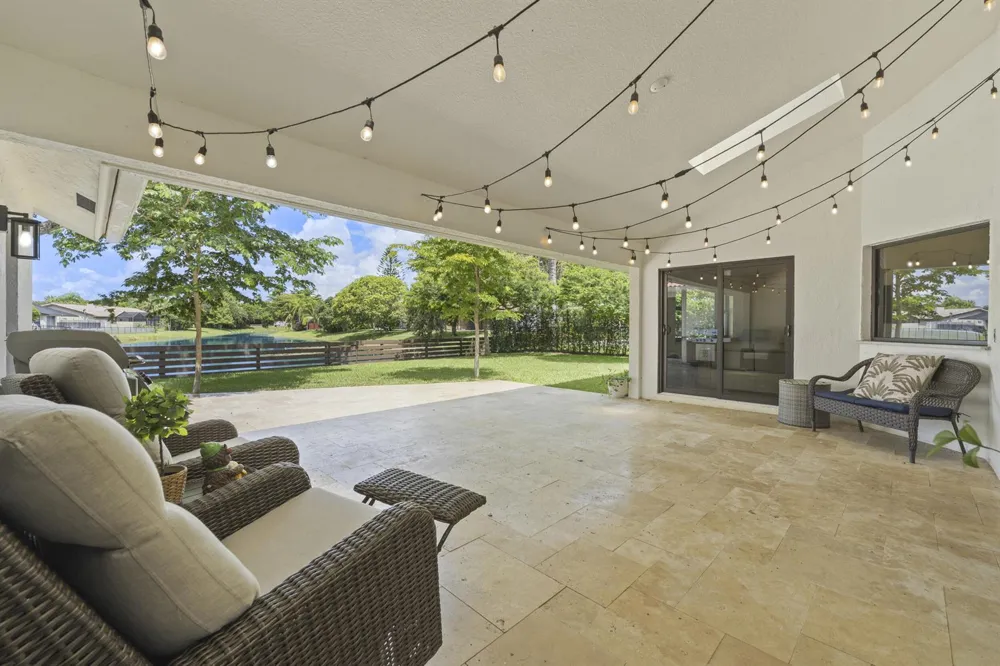 546 NW 105TH DRIVE Coral Springs, FL 33071