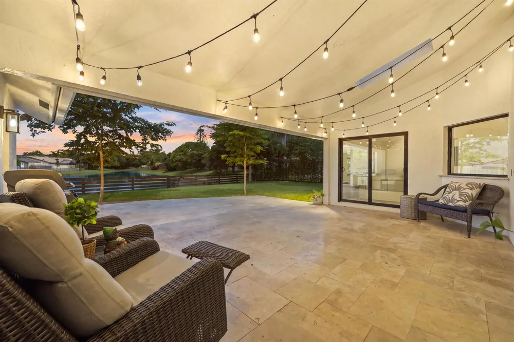 546 NW 105TH DRIVE Coral Springs, FL 33071