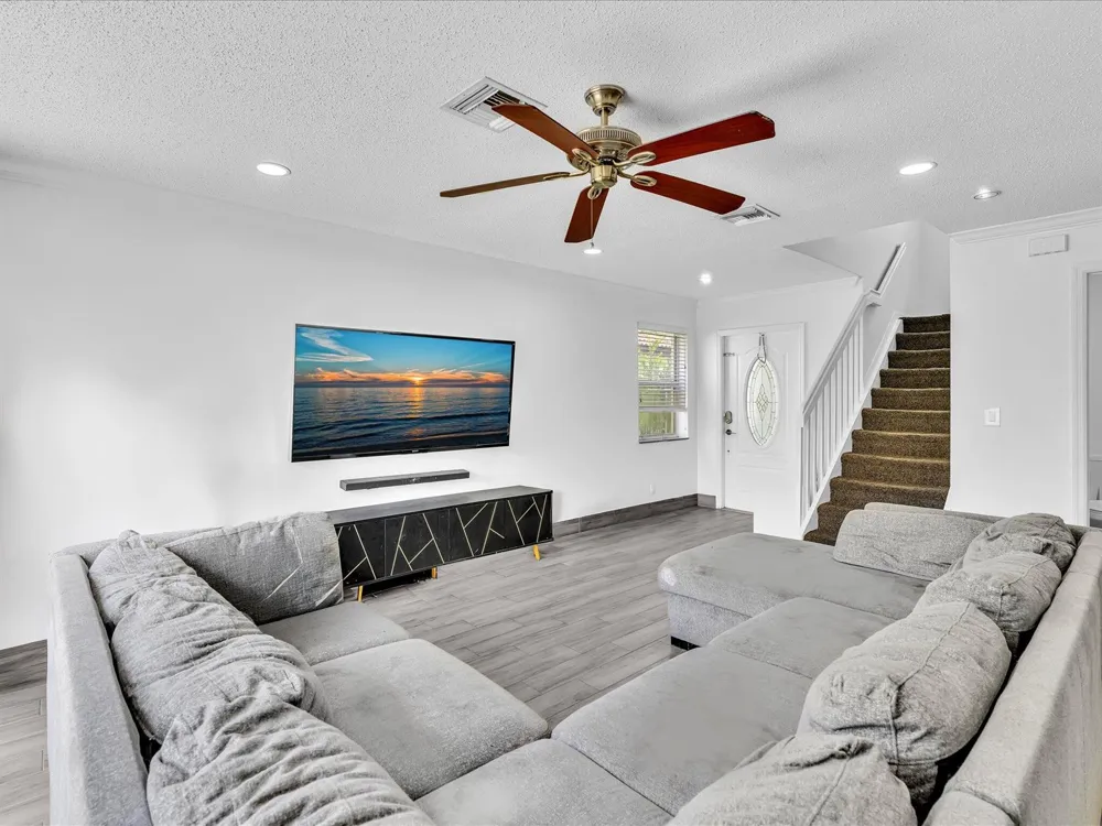 7145 CRESCENT CREEK PLACE Coconut Creek, FL 33073