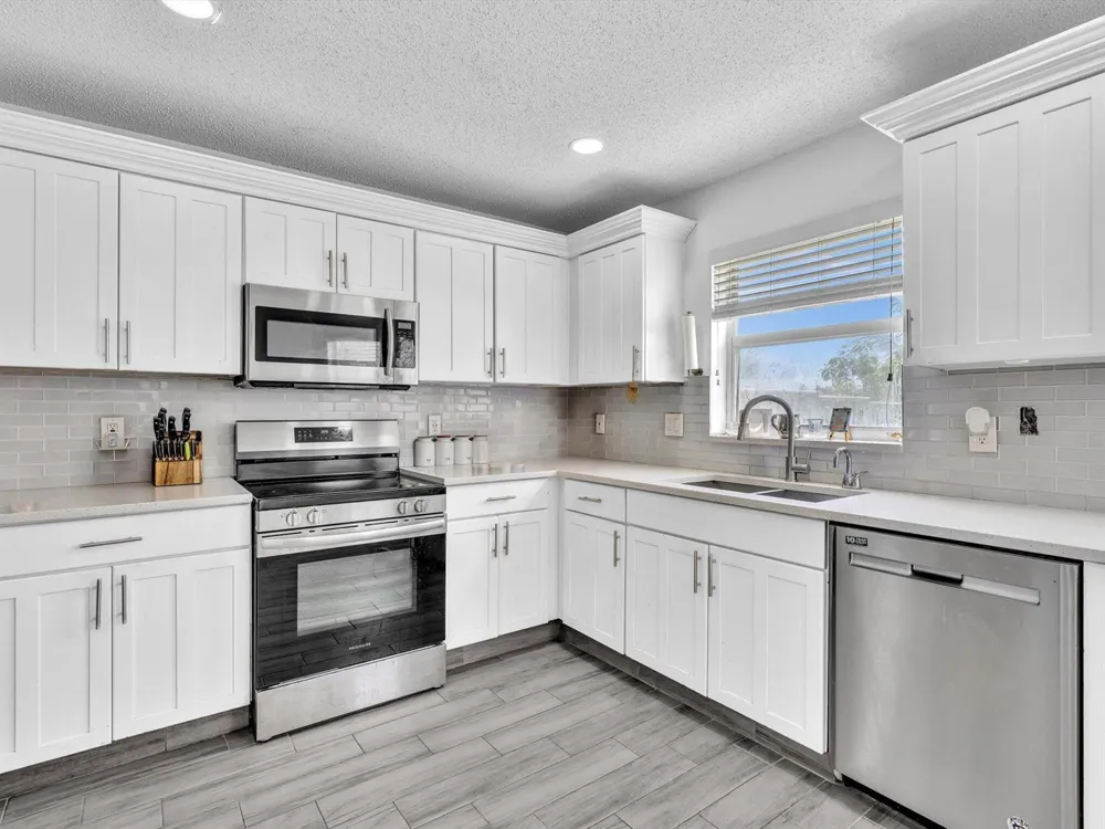 7145 CRESCENT CREEK PLACE Coconut Creek, FL 33073
