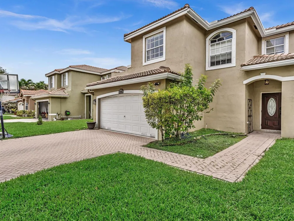 7145 CRESCENT CREEK PLACE Coconut Creek, FL 33073