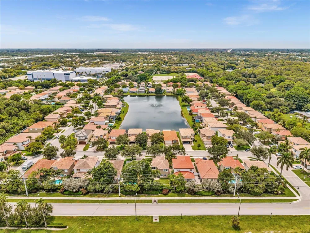 7145 CRESCENT CREEK PLACE Coconut Creek, FL 33073