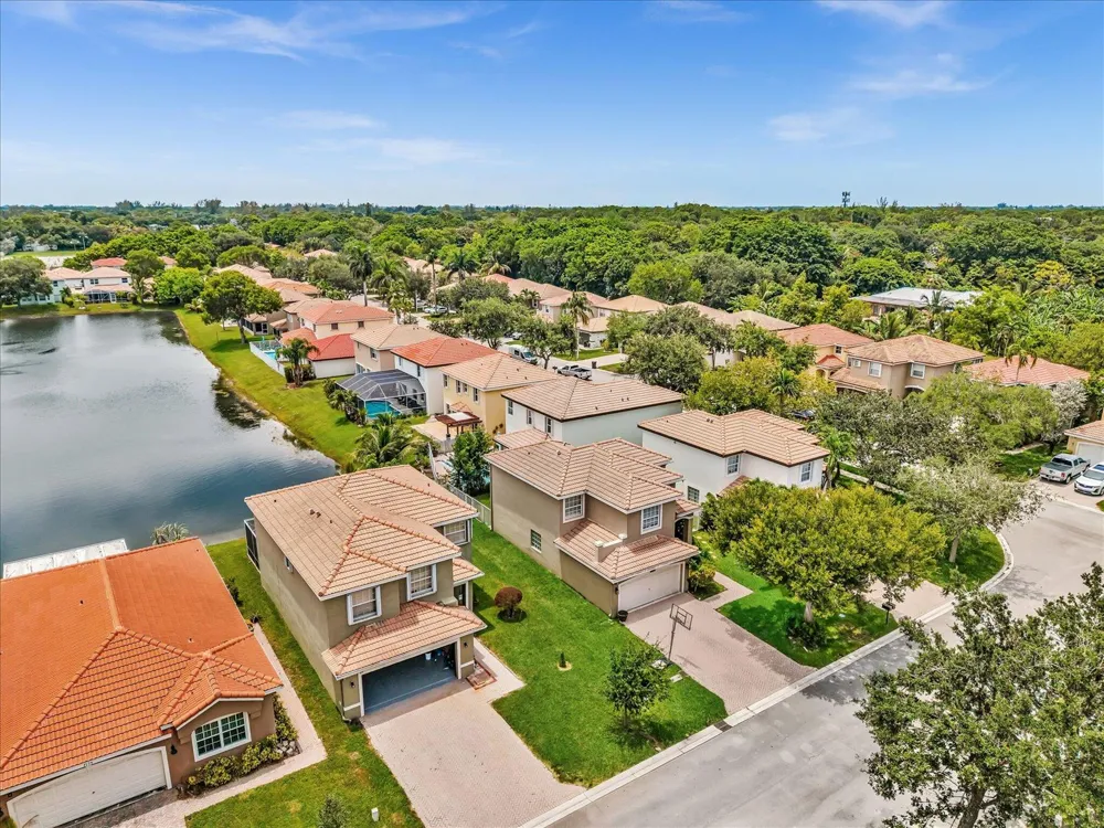 7145 CRESCENT CREEK PLACE Coconut Creek, FL 33073