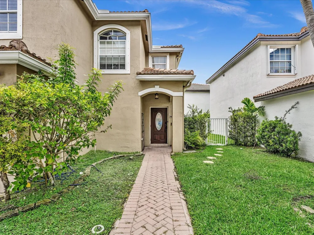 7145 CRESCENT CREEK PLACE Coconut Creek, FL 33073