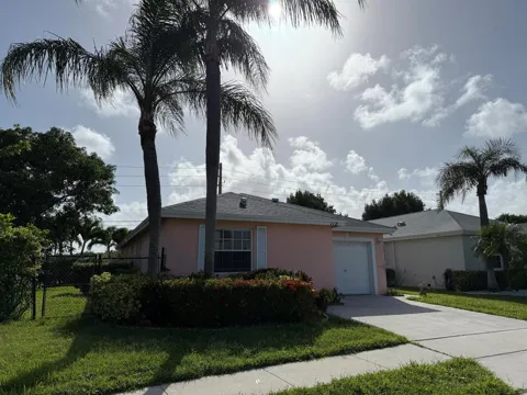 112 Sunset Boulevard