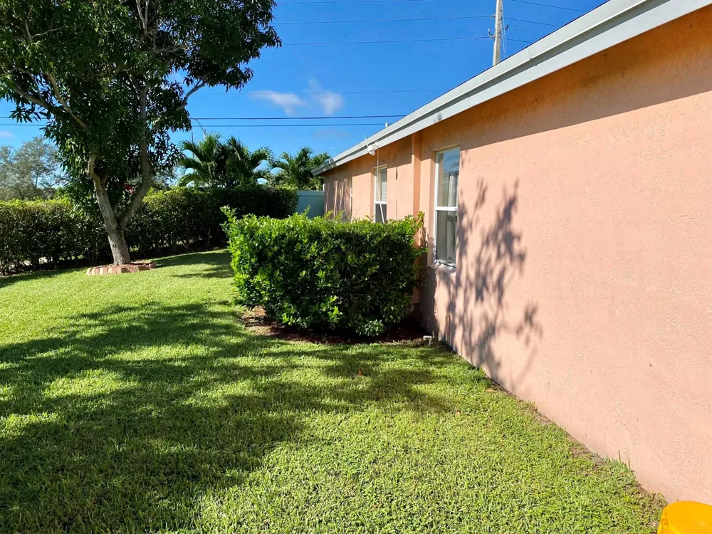 112 Sunset Boulevard Boynton Beach, FL 33426