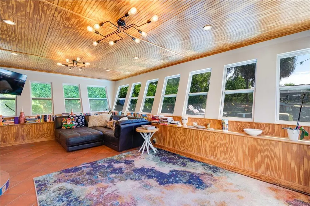 1132 NE 105TH STREET Miami Shores, FL 33138