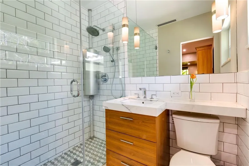 1132 NE 105TH STREET Miami Shores, FL 33138