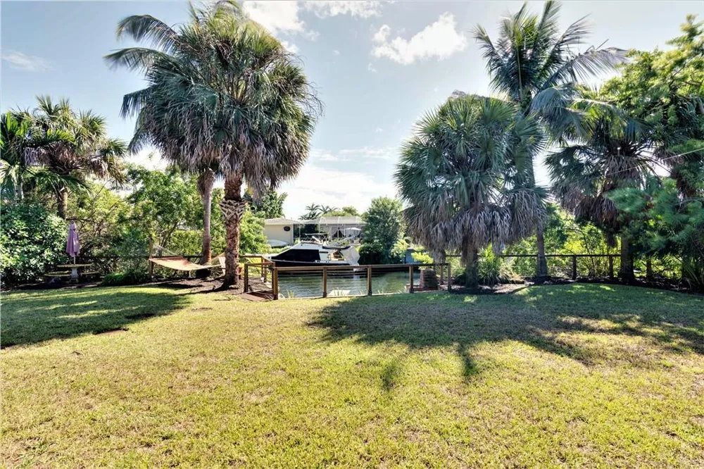 1132 NE 105TH STREET Miami Shores, FL 33138