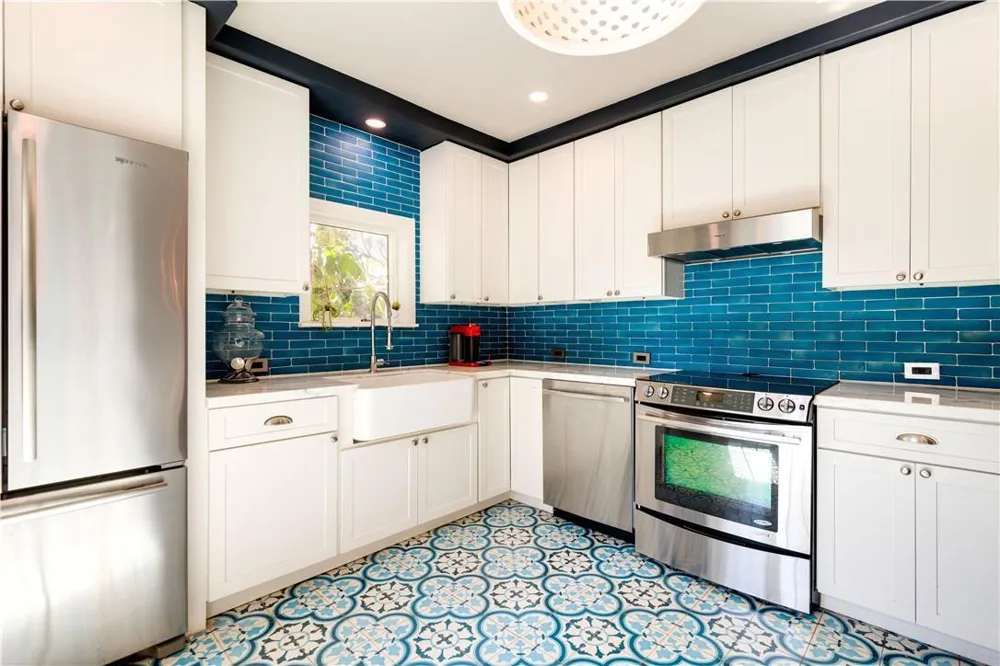 1132 NE 105TH STREET Miami Shores, FL 33138