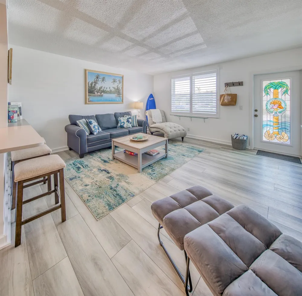 2565 S OCEAN BOULEVARD #1040 Palm Beach, FL 33480
