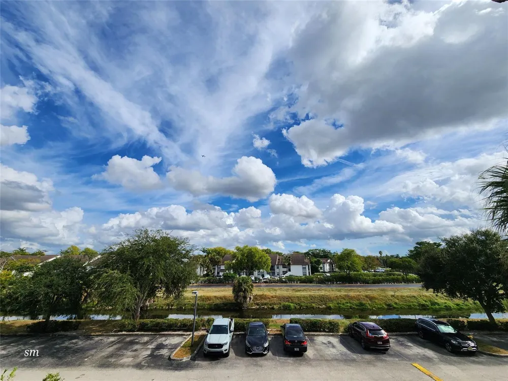 2866 S University Drive #5308 Davie, FL 33328