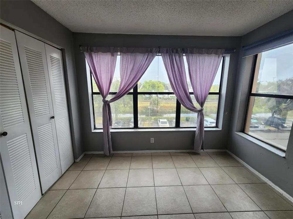 2866 S University Drive #5308 Davie, FL 33328