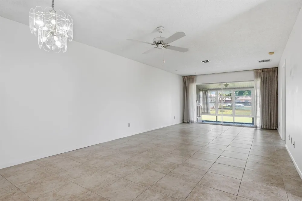 5852 Dream Court #35D Fort Pierce, FL 34982